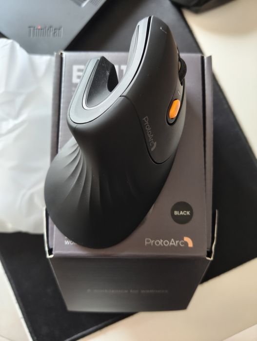 Rato ergonómico PortoArc EM11 NL preto