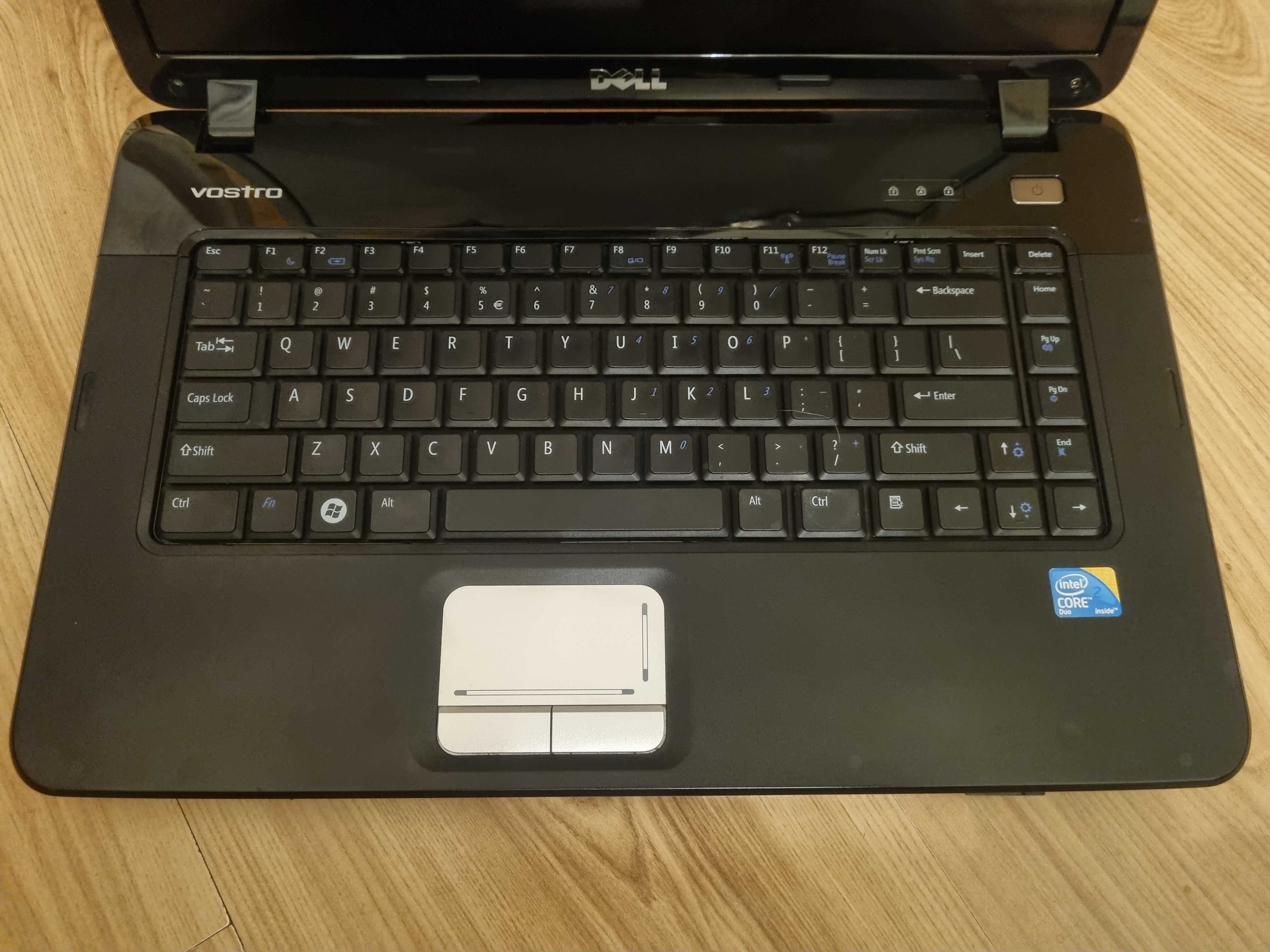 Laptop Dell Vostro 1015 C2D 2,53 GHz 4GB RAM SSD 250 GB