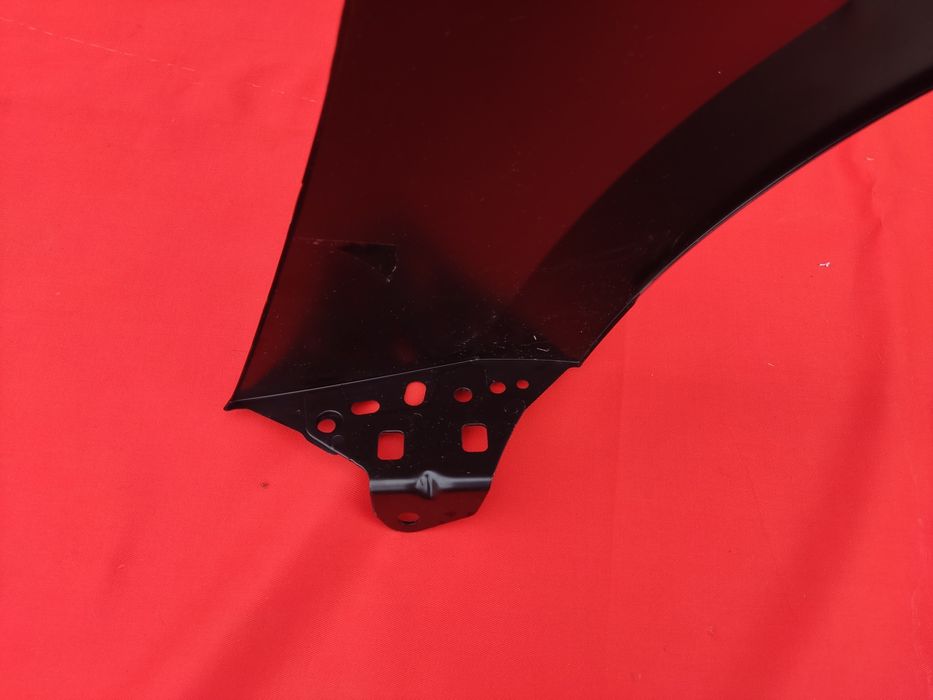 Крило Форд фокус МК4