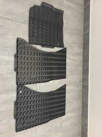 Оригінальні гумові коврики-залишки для Audi Q5
