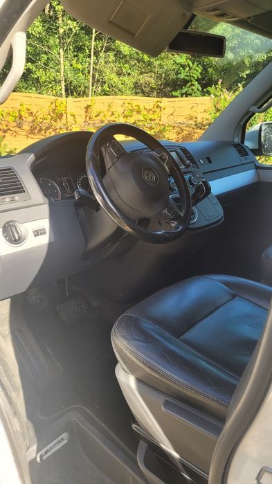 Volkswagen multivan long 4x4 180KM.