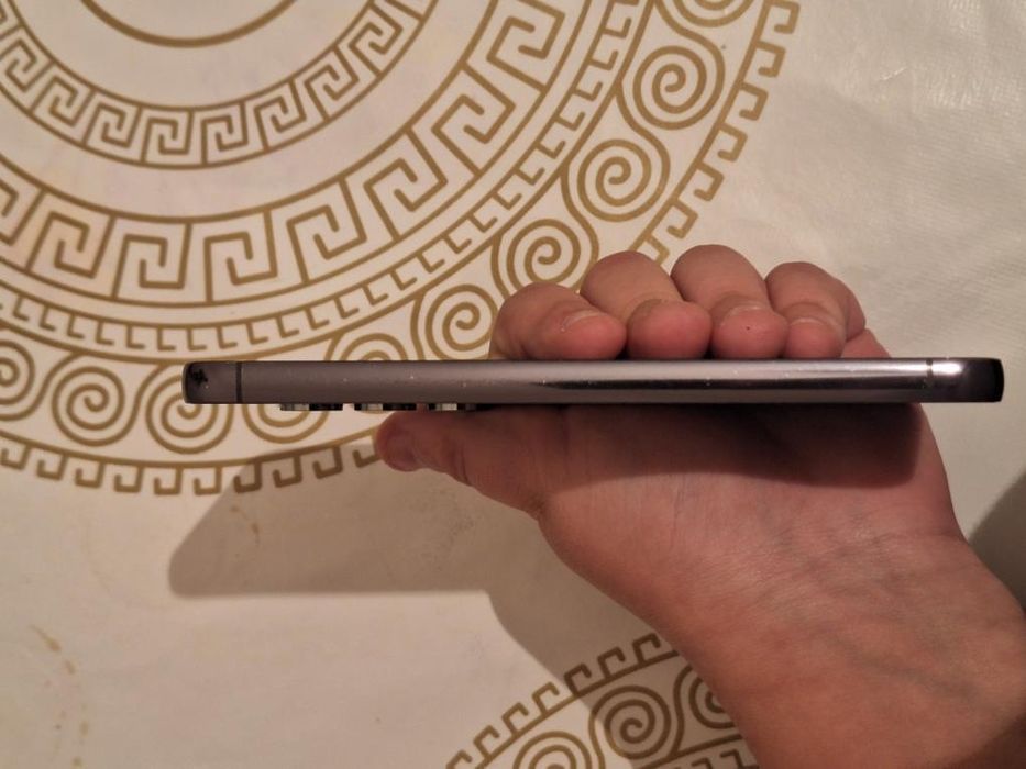 Продам Samsung s23