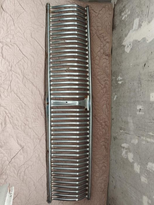 Запчастини, газ 24, Волга.