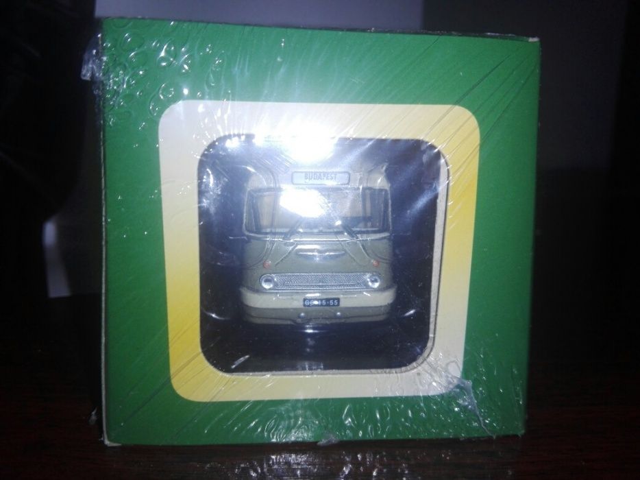 Model autobusu Ikarus 66 skala 1:72 Atlas
