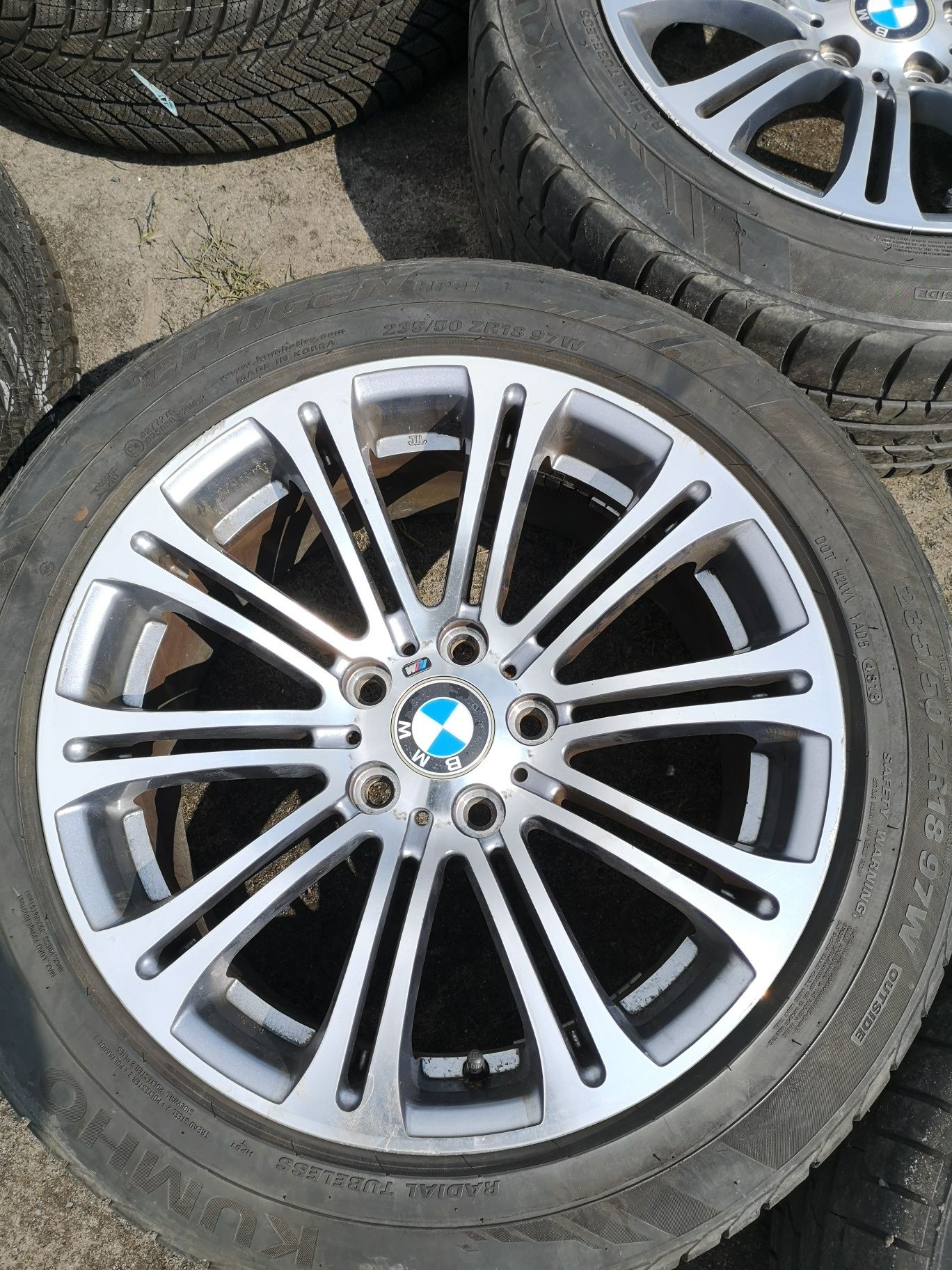 Felgi aluminiowe 5x120 18x8,5j et37 BMW M