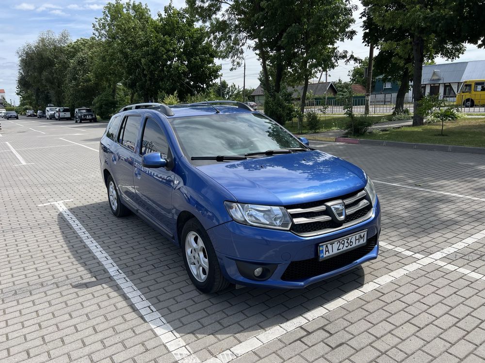 Дача Логан 2014 рік