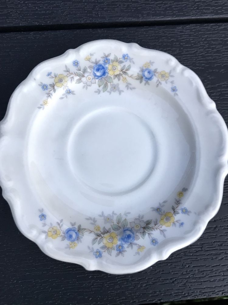 Porcelana C.T. Tielsch Altwasser Wałbrzych filiżanki