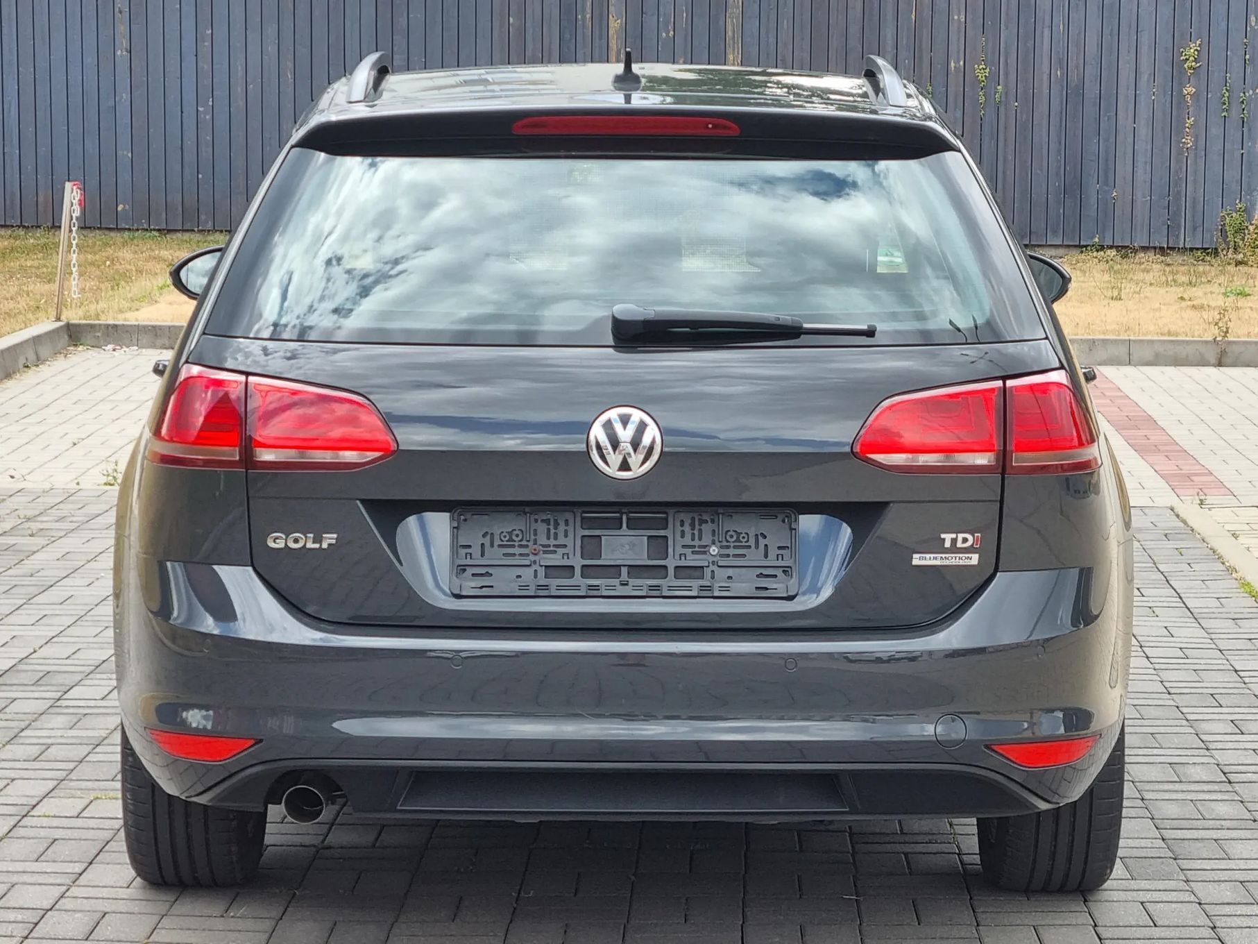 Volkswagen Golf 1.6TDI 105KM*Navi*Alu*Niski Przebieg*Serwis ASO* Z Niemiec!!