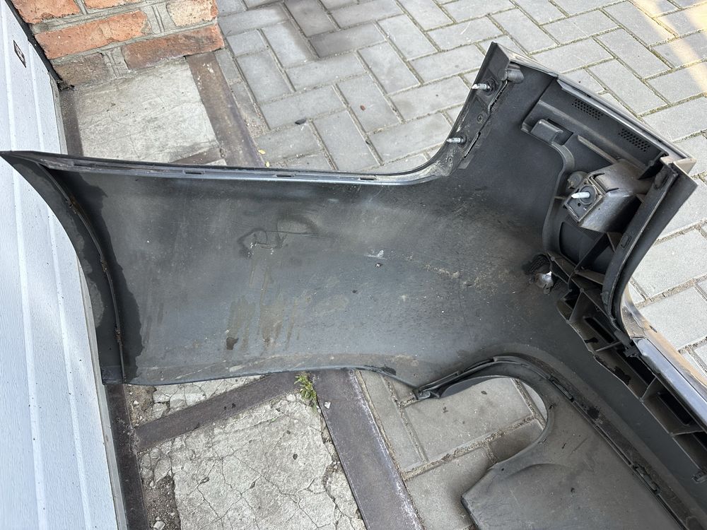Бампер задній під парктроники седан/універсал Audi А6 С6 2005 - 2010