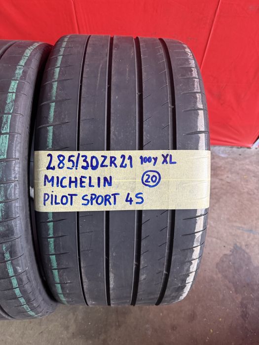 Pneus 285/30/21 Michelin Impecaveis