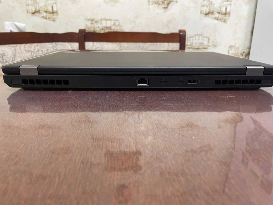 Ноутбук 15" FHD IPS Lenovo Thinkpad P53 (i7-9750H/16Gb/SSD 256/T2000)