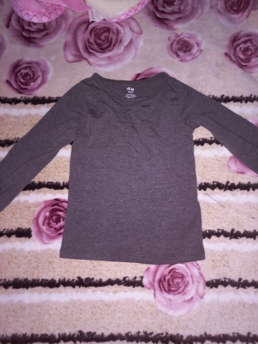 Продам кофтинку на 1-2 года