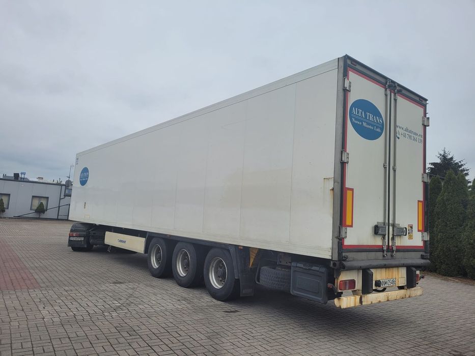 Krone Profline  sprzedam chłodnia Krone Profline 2010  - 2 sztuki