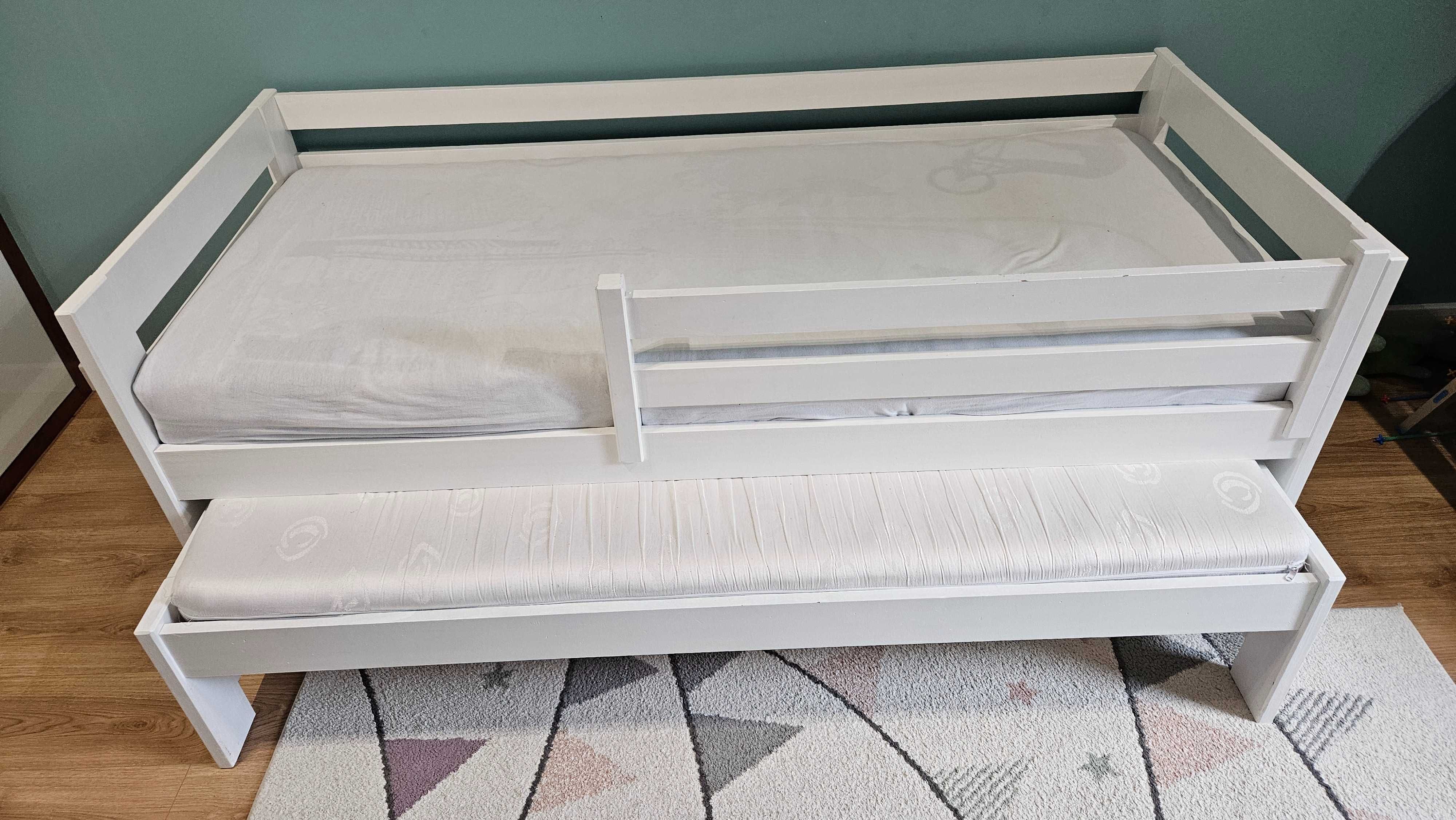 Łóżko podwójne z litego drewna 180x80 z szufladami + dobry materac.