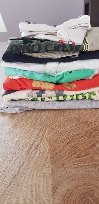 Paka ubrań 116 bluzy, koszule, spodnie, koszulki