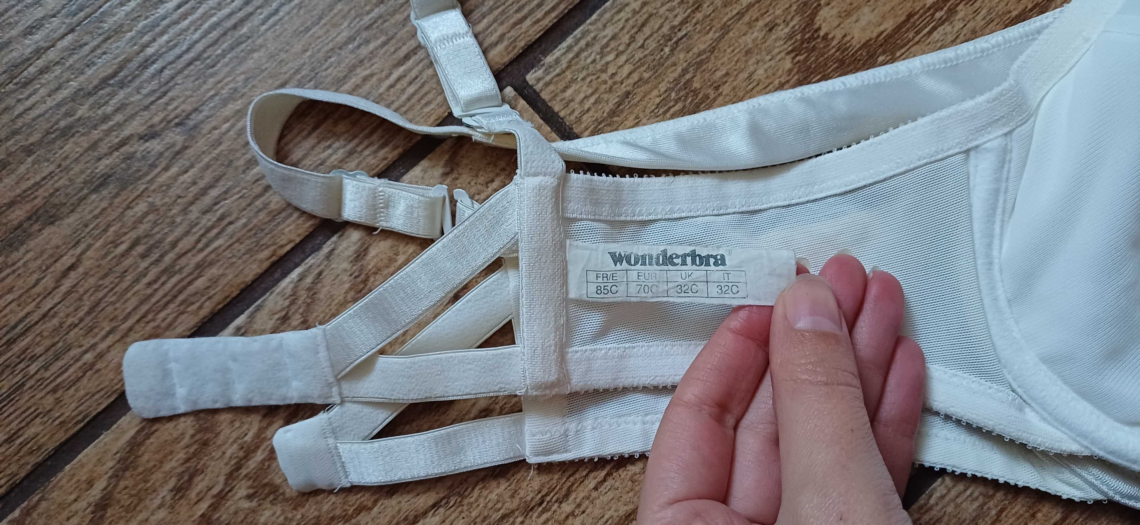 Biały# kremowy biustonosz Wonderbra r. 70 C