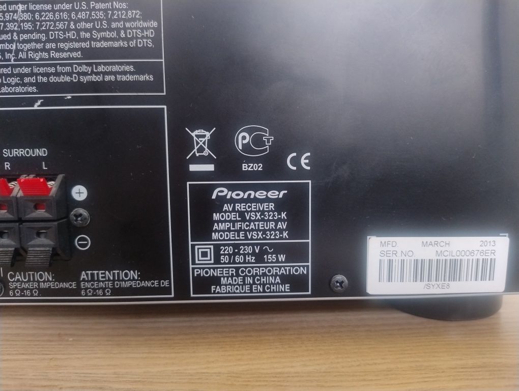 Amplituner Pioneer VSX 323 z pilotem