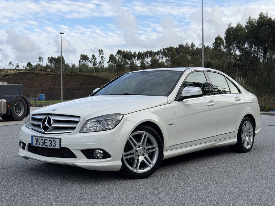 Mercedes Benz C 220 CDI AMG 175mil kms Nacional