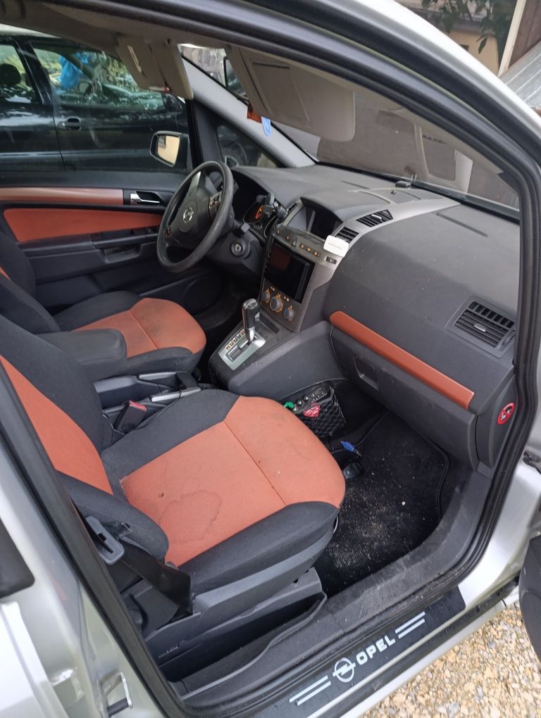 Opel Zafira b automat