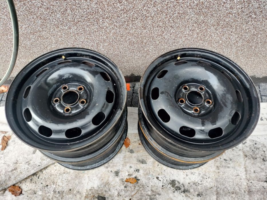 4 Felgi Stalowe VW Bora 15 cali