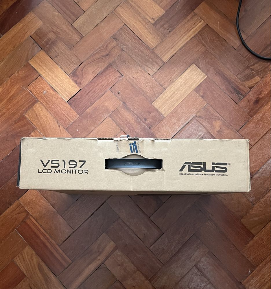 Monitor Asus VS197 LCD