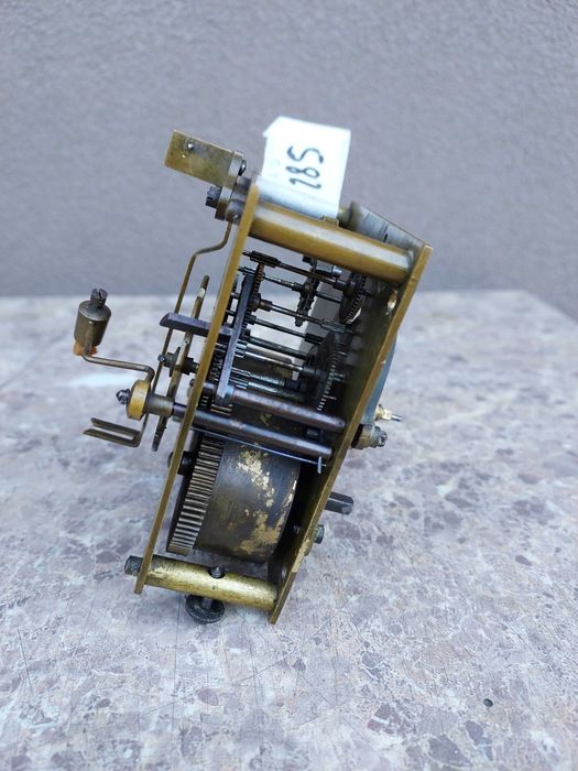 582 Mechanizm zegara ściennego 55006 Kielmann FMS pełna płyta sprawny