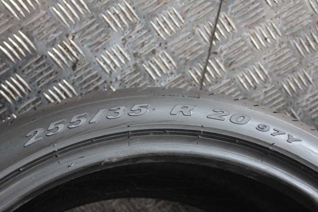 255/35/20 Pirelli P Zero 255/35 R20 97Y XL AO 2021r