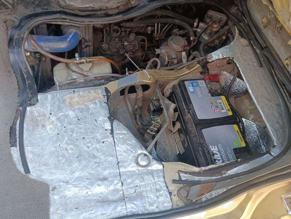 .Мазда Е2200 микроавтобус.автобус .