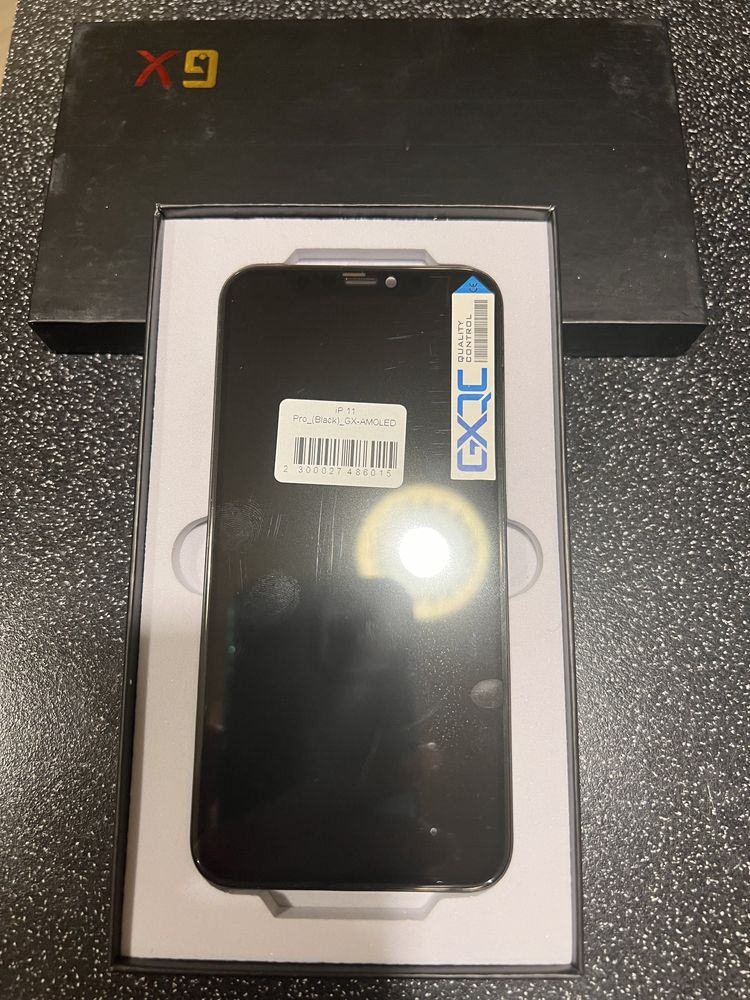 Продам дисплей IPhone 11 Pro