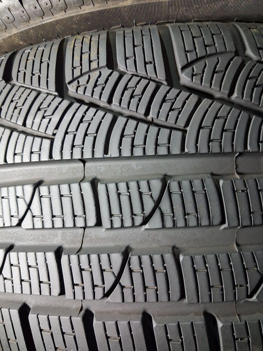 245/45 19 Pirelli winter sottozero 2 резина зимова