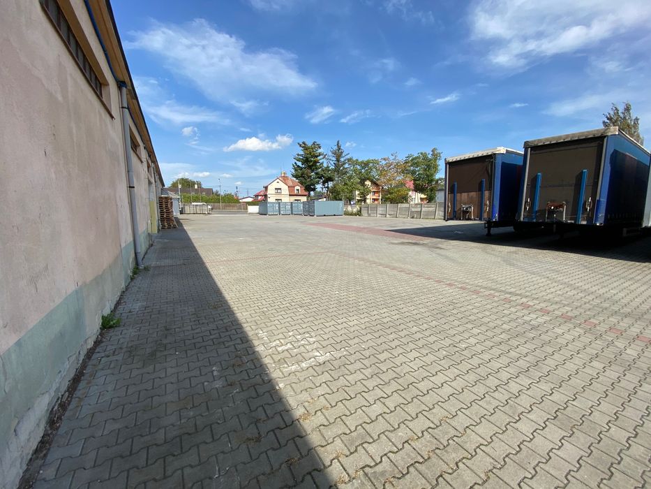 MAGAZYNY 250 M2 I 300M2