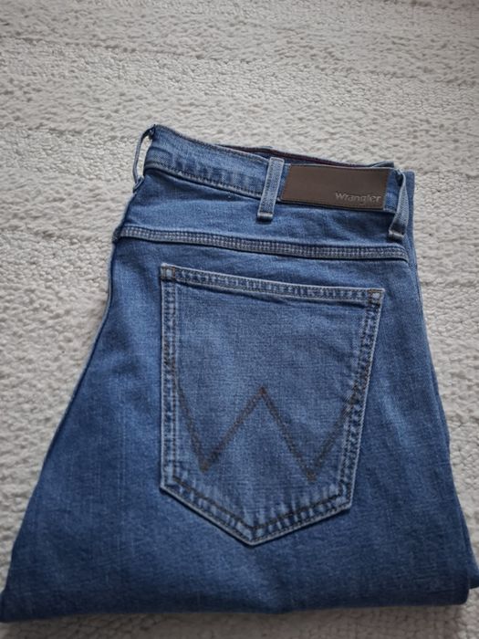 Spodnie Wrangler Slim W33 L30 męskie