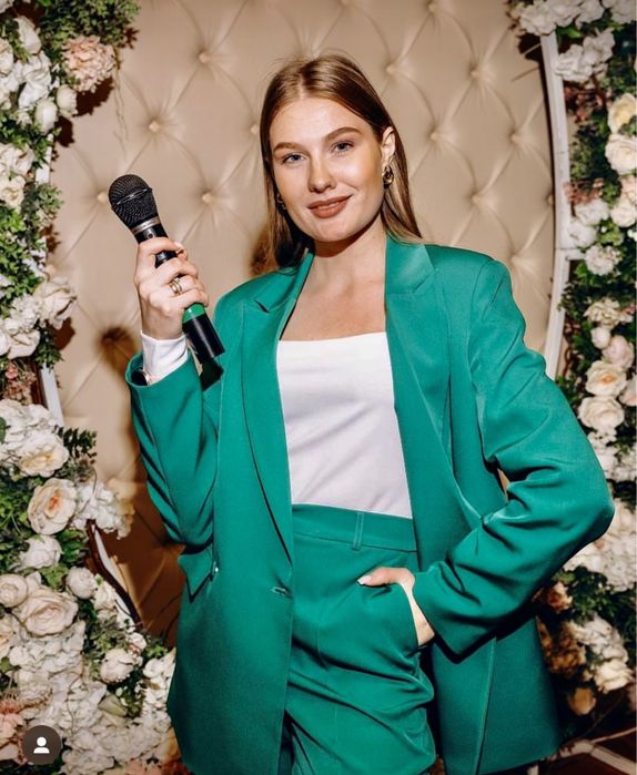 Ведуча свят, тамада на весілля, ювілеї, дні народження, корпоративи