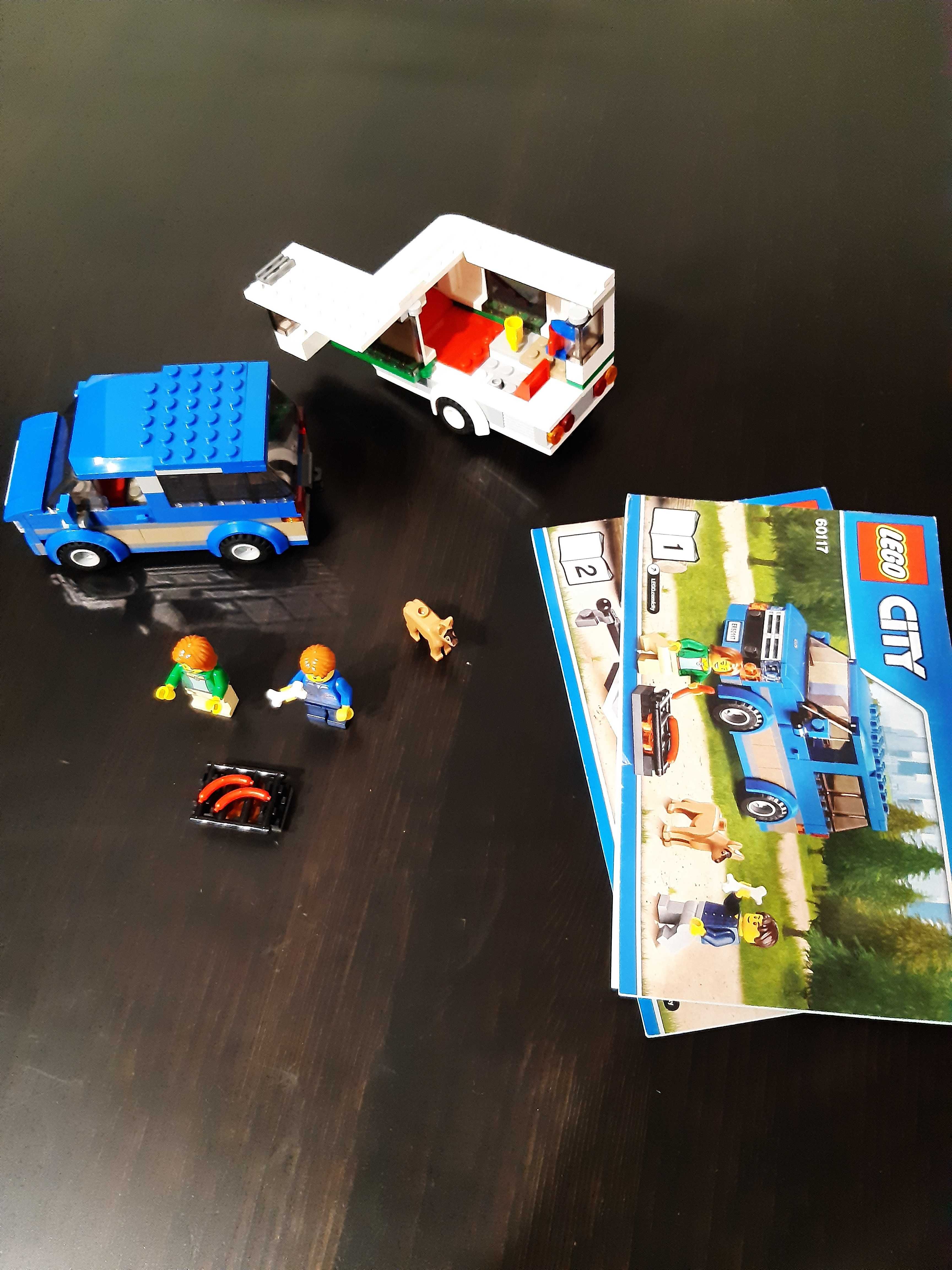 60117 Lego City Auto z przyczepą kempingową