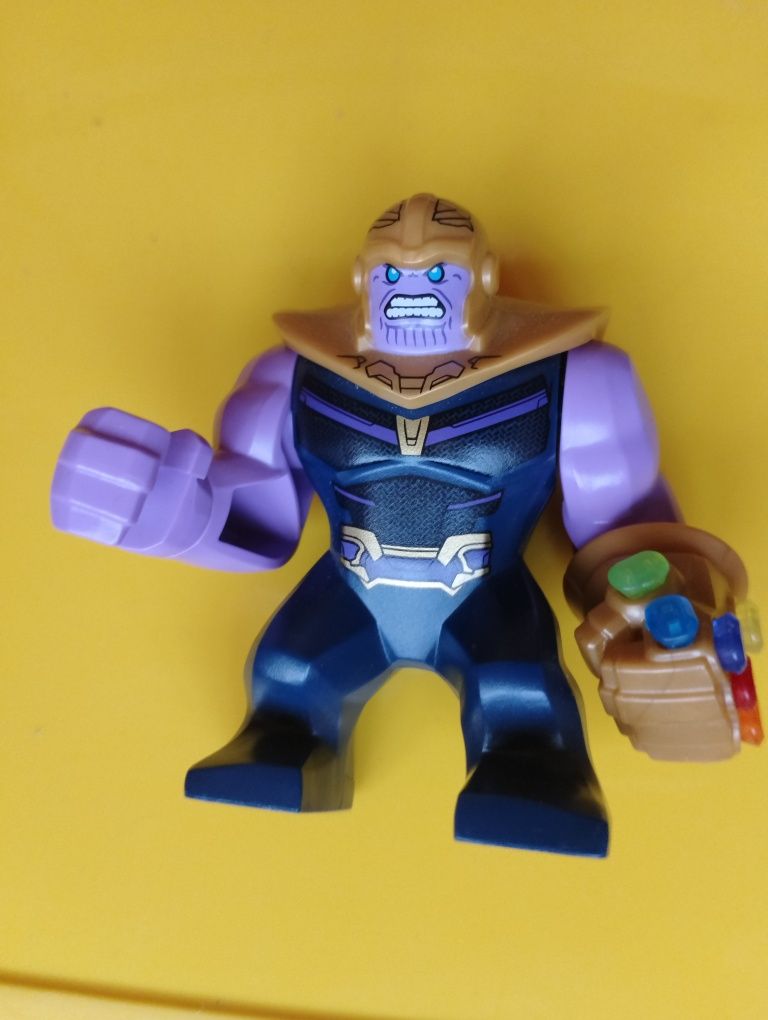 Фигурка минифигурка Thanos Lego
