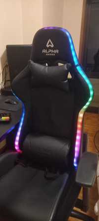Cadeira Gaming Alpha Gamer Cygnus RGB até 130 kg - Preto