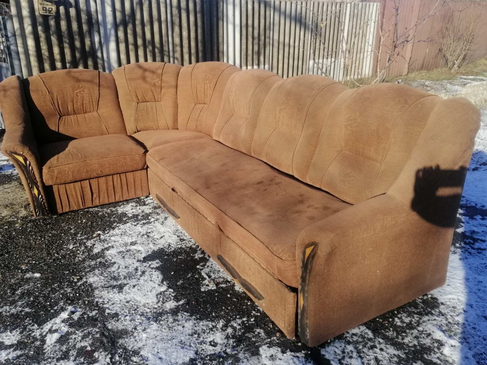 Продам мягкий уголок