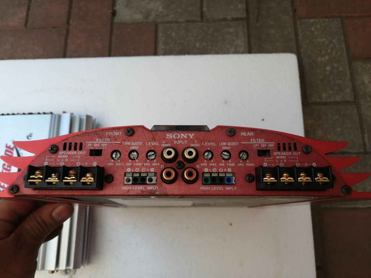 Усилитель Sony Renegade