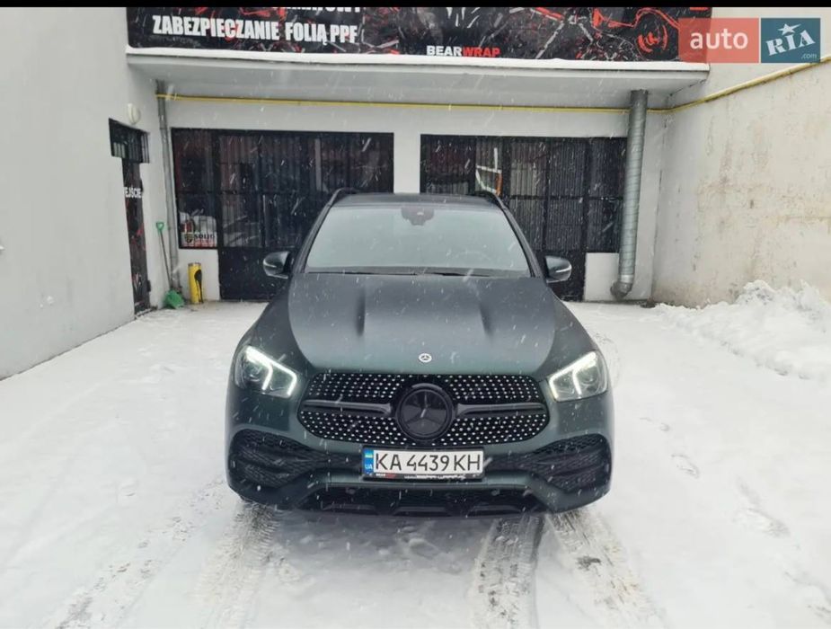Mercedes-Benz GLE 300d 4MATIC AMG Package (2021)