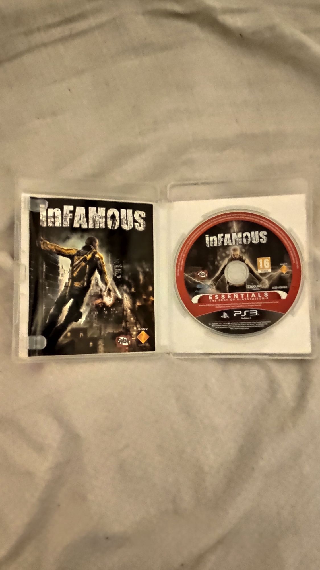 Infamous ps3 em português como novo