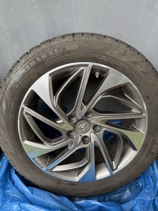 Рідні Диски Hyundai Tucson з гумою Nokian