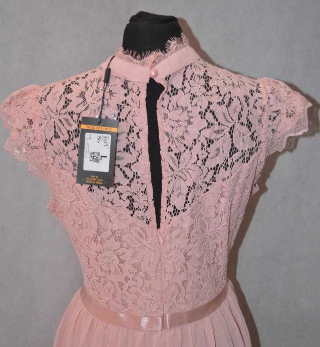 Zwiewna sukienka z koronkową górą Miusol L