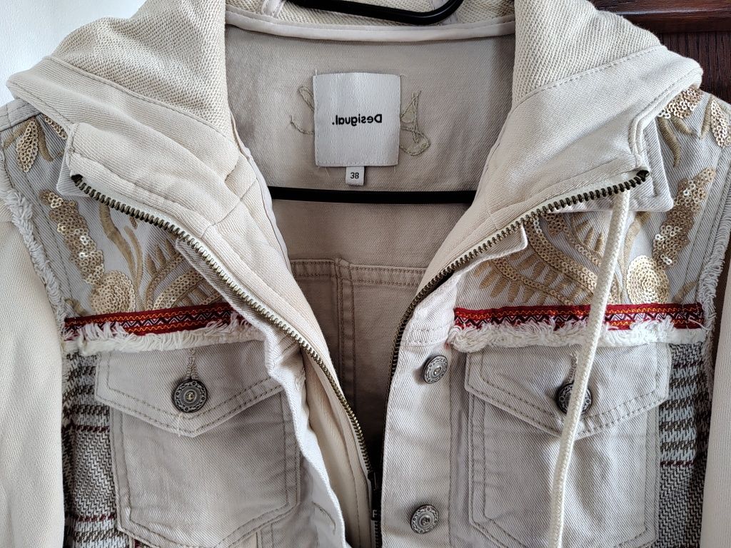 Jeansowa kurtka Desigual - r.38 (nowa bez metki)