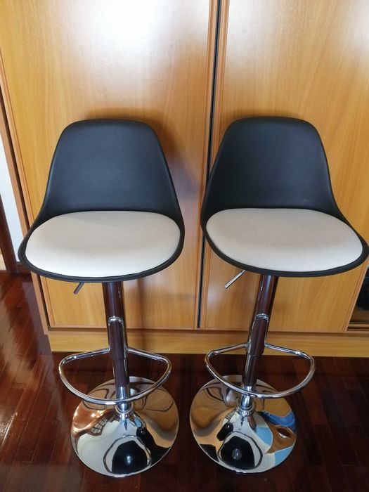 Bancos de bar usados