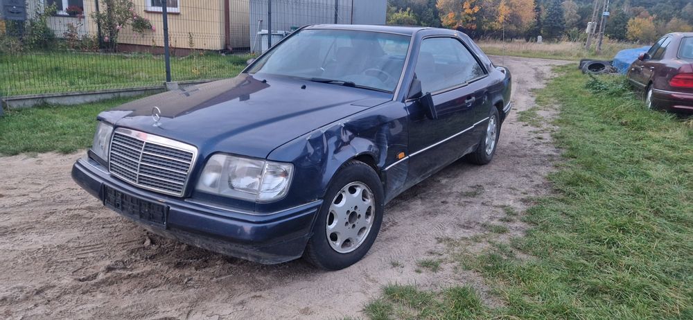 Mercedes 124 coupe