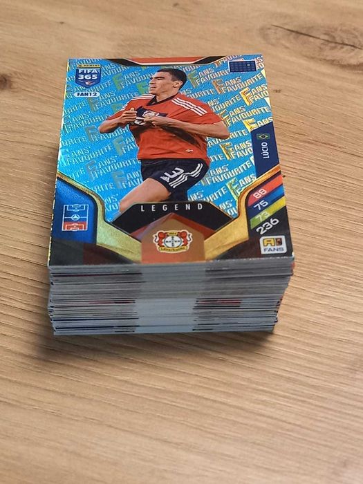 Karty piłkarskie Panini 365 rok 2025/2026