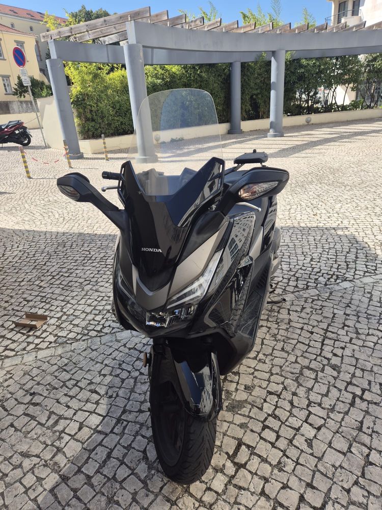 Honda Forza 125cc uma força da natureza