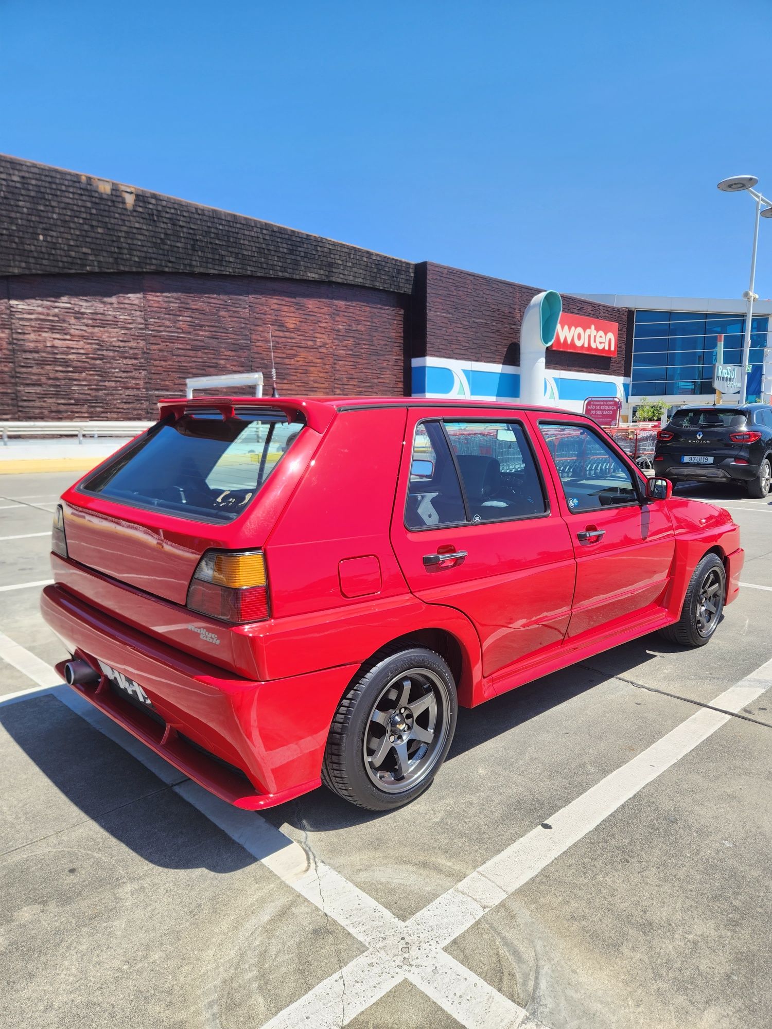 Golf 1.6 turbo diesel impecável impecável de tudo Aceito retoma