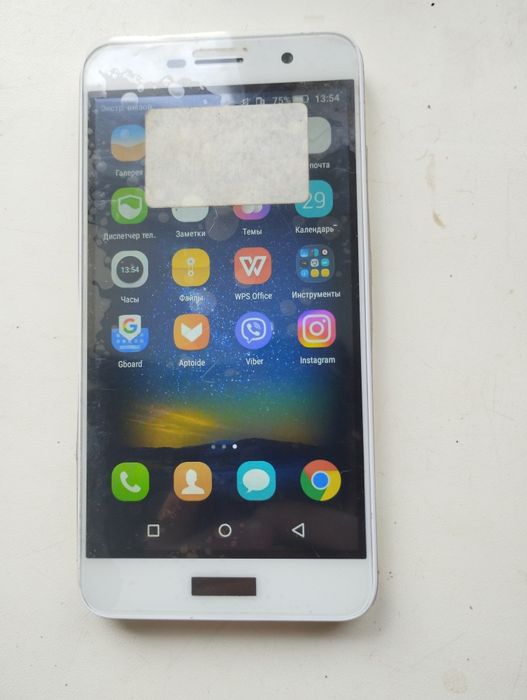 Huawei Y6 Pro 2GB / 16GB  13 Мл 5"