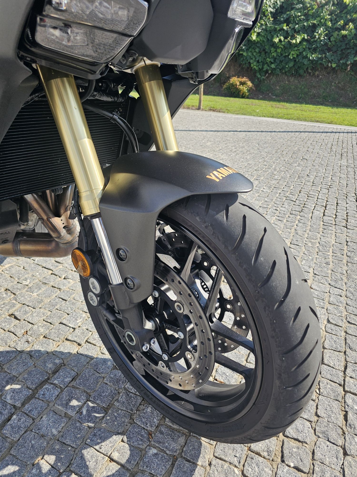 Tracer 9 GT Y-AMT